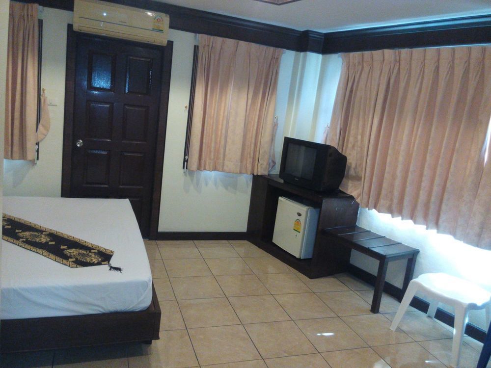 Hotel Sea Princess Patong Exterior photo